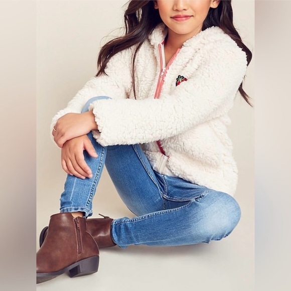 Hayden Girls Other - Hayden Girls Cream Colored Hooded Sherpa Jacket with Pink Detail